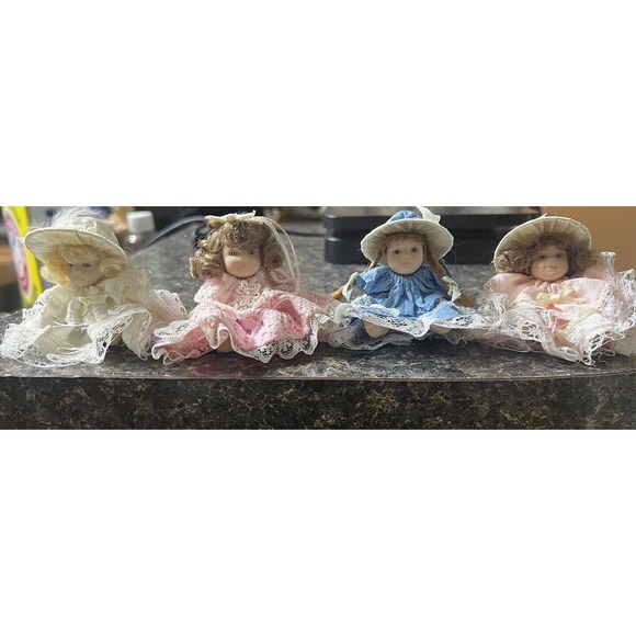 Cameo Kids Collection Porcelain‎ Mini Southern Belles- Lot Of 4 ~￼ Poseable - Picture 10 of 16